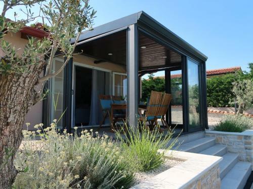Holiday Home Villa Krasna