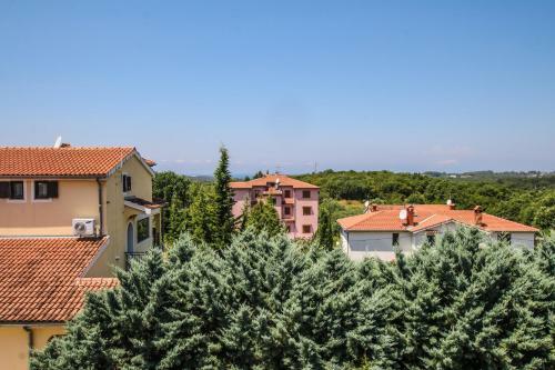 Apartments Mugeba