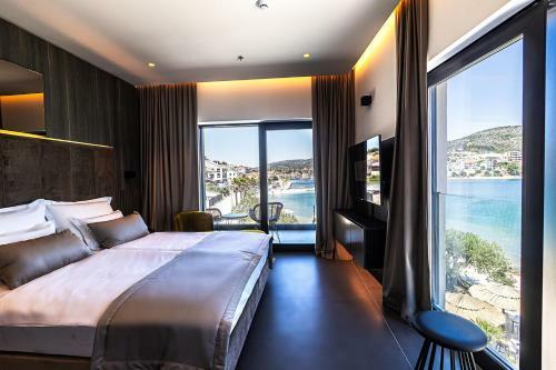 Marinus Beach Hotel