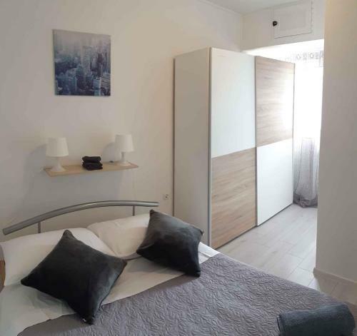 Apartments In Marina 42468