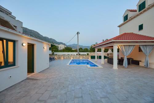 Villa Larum