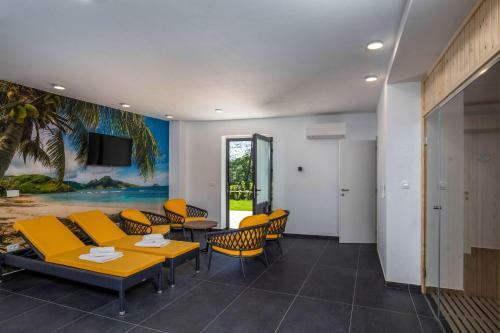 Beautiful Villa Visum Mare Duo