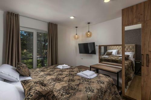 Beautiful Villa Visum Mare Duo