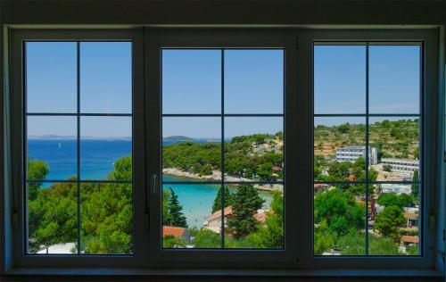 Apartamento Murter Slanica Sunset Beach & Sea View Id 930
