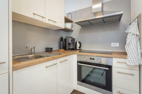 Hostal Bella Vista Apartments