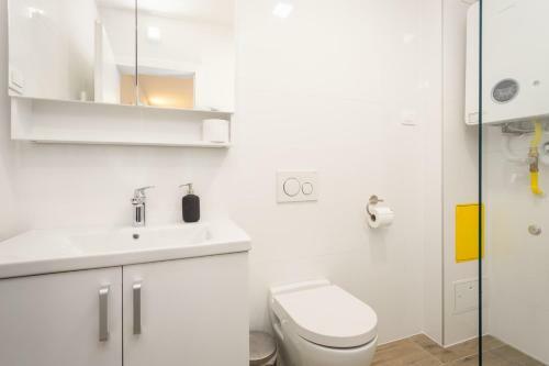 Hostal Bella Vista Apartments