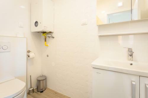 Hostal Bella Vista Apartments