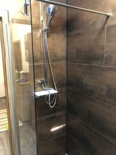 Luxusn� Apartm�n Gabi 100 Metr? Od Pl�?e
