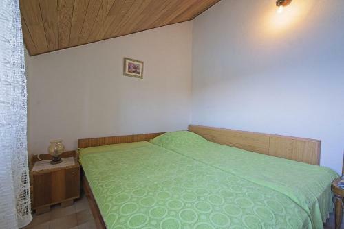 Apartments Lucija Above The Beach