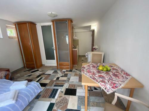 Olive Tree Apartment At Villa Mia In Novalja