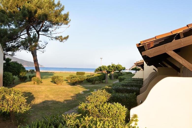 Hotel Marina Di Lava