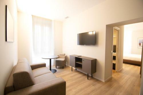 Bed & Breakfast Palazzo Bellocchi - Suites & Apartments