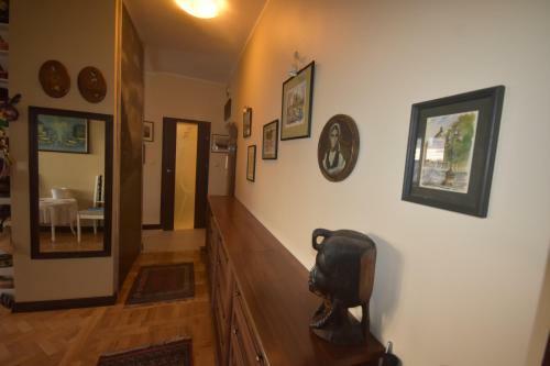 Rocking Chair Apartment
