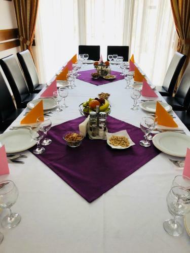 Hostal Pensiunea Ovidiu&paula