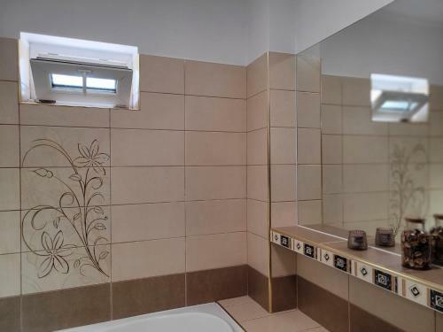 Re Downtown Apartments - One Bedroom Independentei
