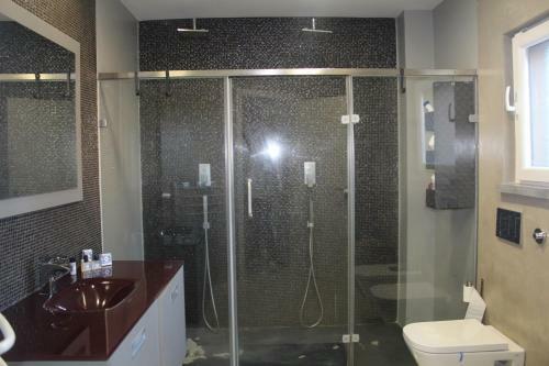 Arriba Beach & Country Villa