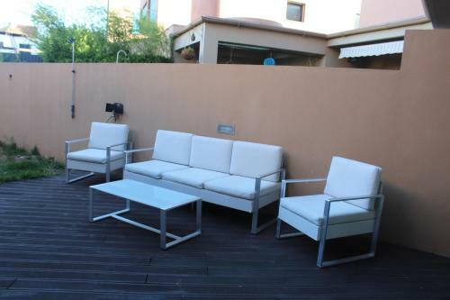 Arriba Beach & Country Villa