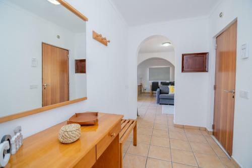 Vale De Centeanes Fabulous Apartment By Innkeeper