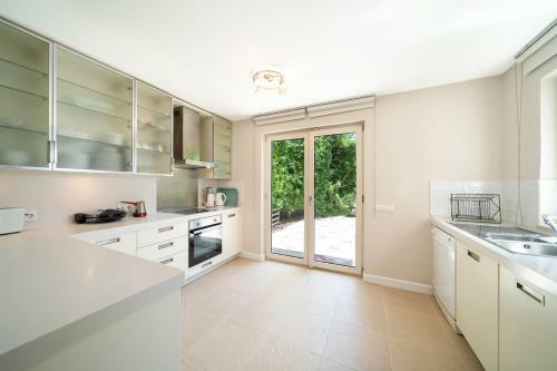 Villa Sea View & Private Pool-peony
