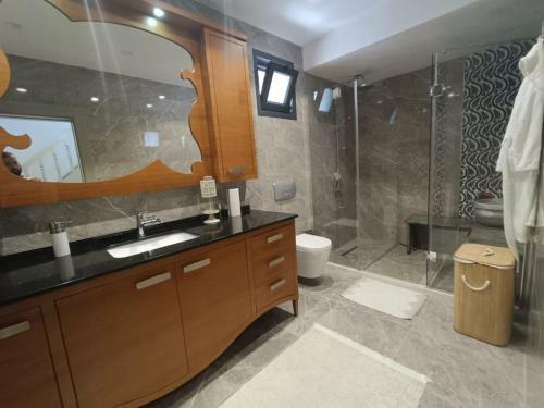 Luxury Pa?ak�y Triplex Villa + Grand Garden
