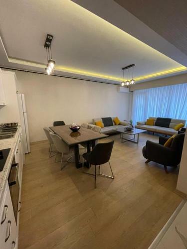 Apartamento Alpi? Aden House Evler?