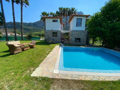 Villa Merry - Dalyan Stonehouse With Palmtrees, 50m To River