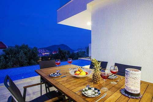 Villa Soft 8 Havuzlu Villa Apart
