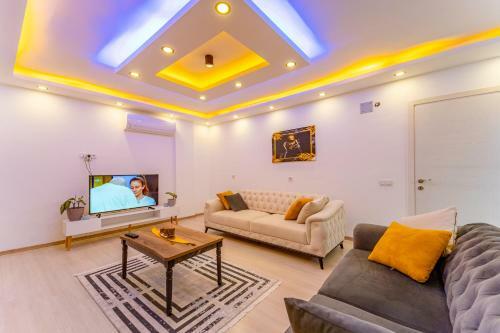 Havuz Olana?? Sunan Deniz Manzaral? Rahat Villa
