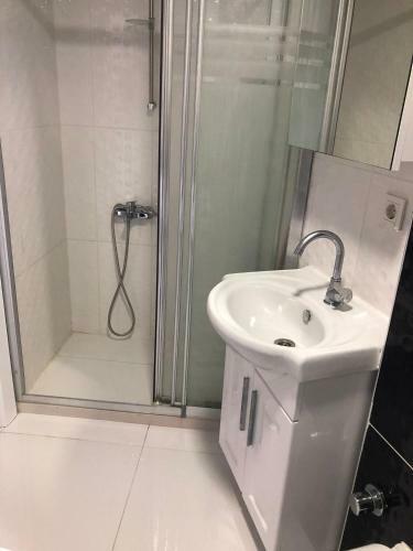 Apartamento Sinop Merkezde Yeni Binada 2+1 Daire