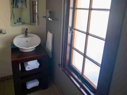 Hostal 74 On Retief Guesthouse