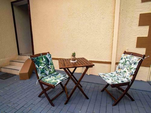 Hostal 74 On Retief Guesthouse