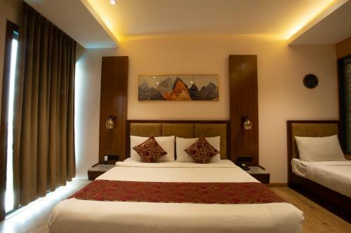 Hotel Skyline Club & Resorts