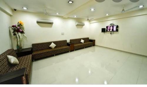 Hotel Durga Silverline