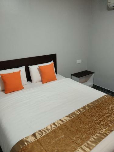 One World Hotel