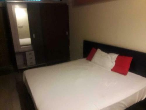 Oyo 91591 Hotel Moon Stone