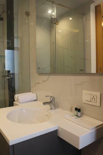 Fully Furnished Apartment With Pool