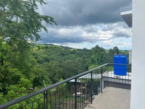 Beautiful 3 Bedroom Vacation Home With View.