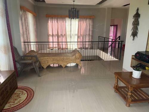 Beautiful 3 Bedroom Vacation Home With View.