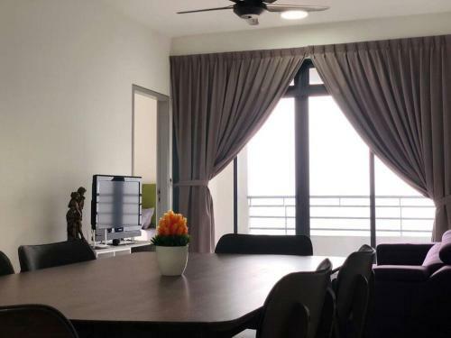 Apartamento One Tebrau, Scenery Suite By Homestayjb