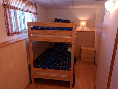 Apartamento Two Bedroom Basement Suite