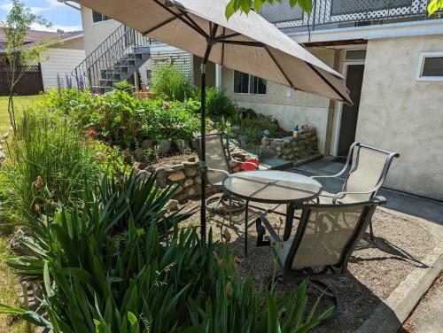 Apartamento Two Bedroom Basement Suite