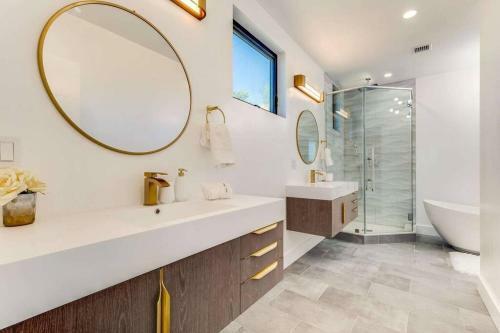 Malibu Sunset Getaway