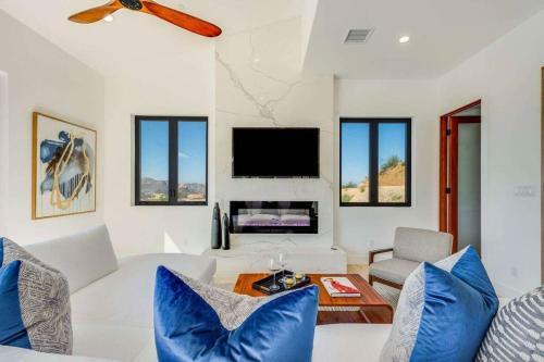 Malibu Sunset Getaway