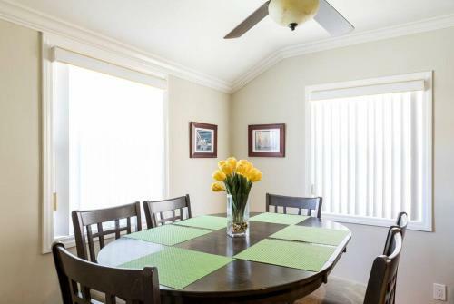 Apartamento 2bd/2ba In Belmont Shores! Close To Everything!