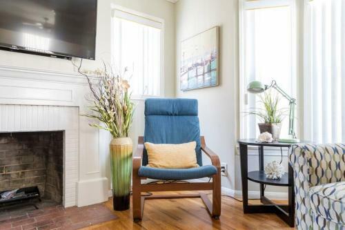 Apartamento 2bd/2ba In Belmont Shores! Close To Everything!