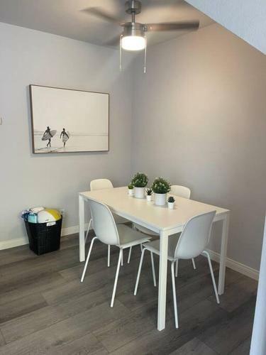 Apartamento Charming 1/1 Lb Gem! Perfect Beach Getaway!