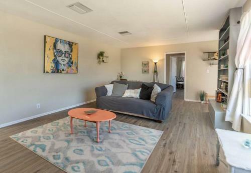 Mojave Diamond In The Rough!