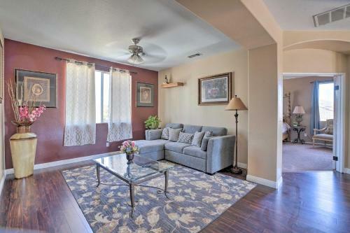 Upscale Winchester Gem With Yard, Gym And 2 Bars!