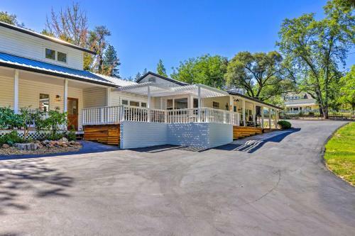 Beautiful Cottage, Steps To Downtown Murphys!