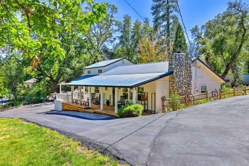Beautiful Cottage, Steps To Downtown Murphys!